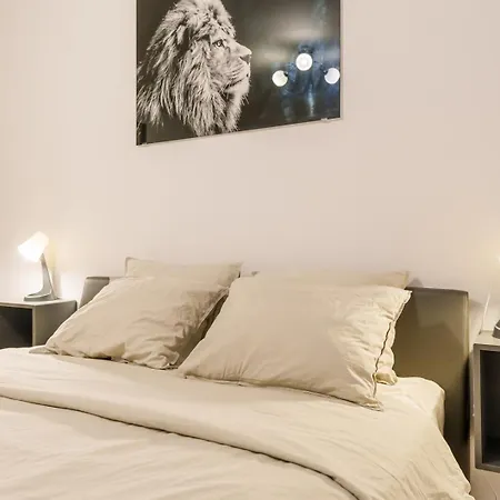 Apartment Urban Peace