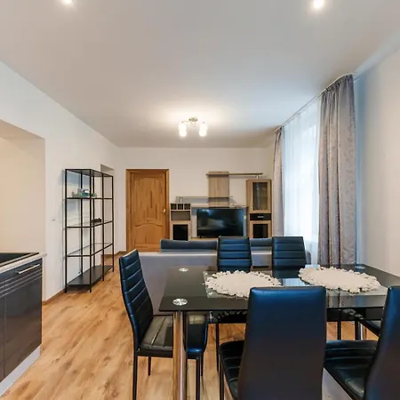 Urban Peace Apartment