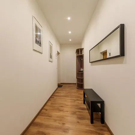 Urban Peace Apartment *